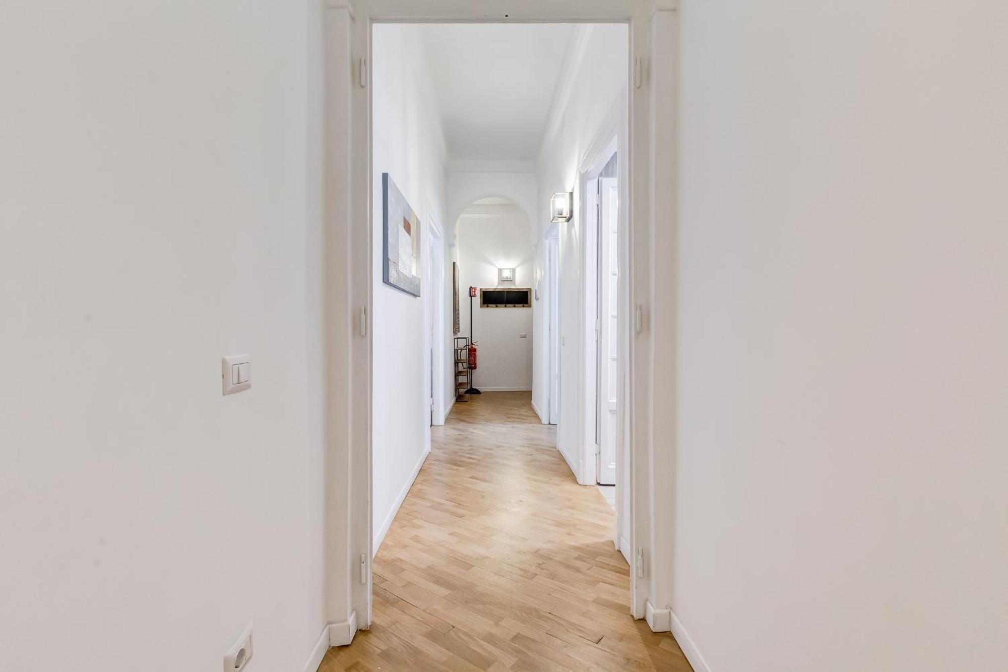 Bmga L Gracchi Lux Lovely 3bdr Apartamento