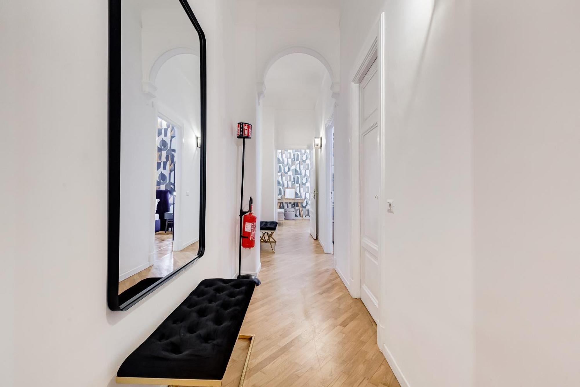 Bmga L Gracchi Lux Lovely 3bdr * Rom