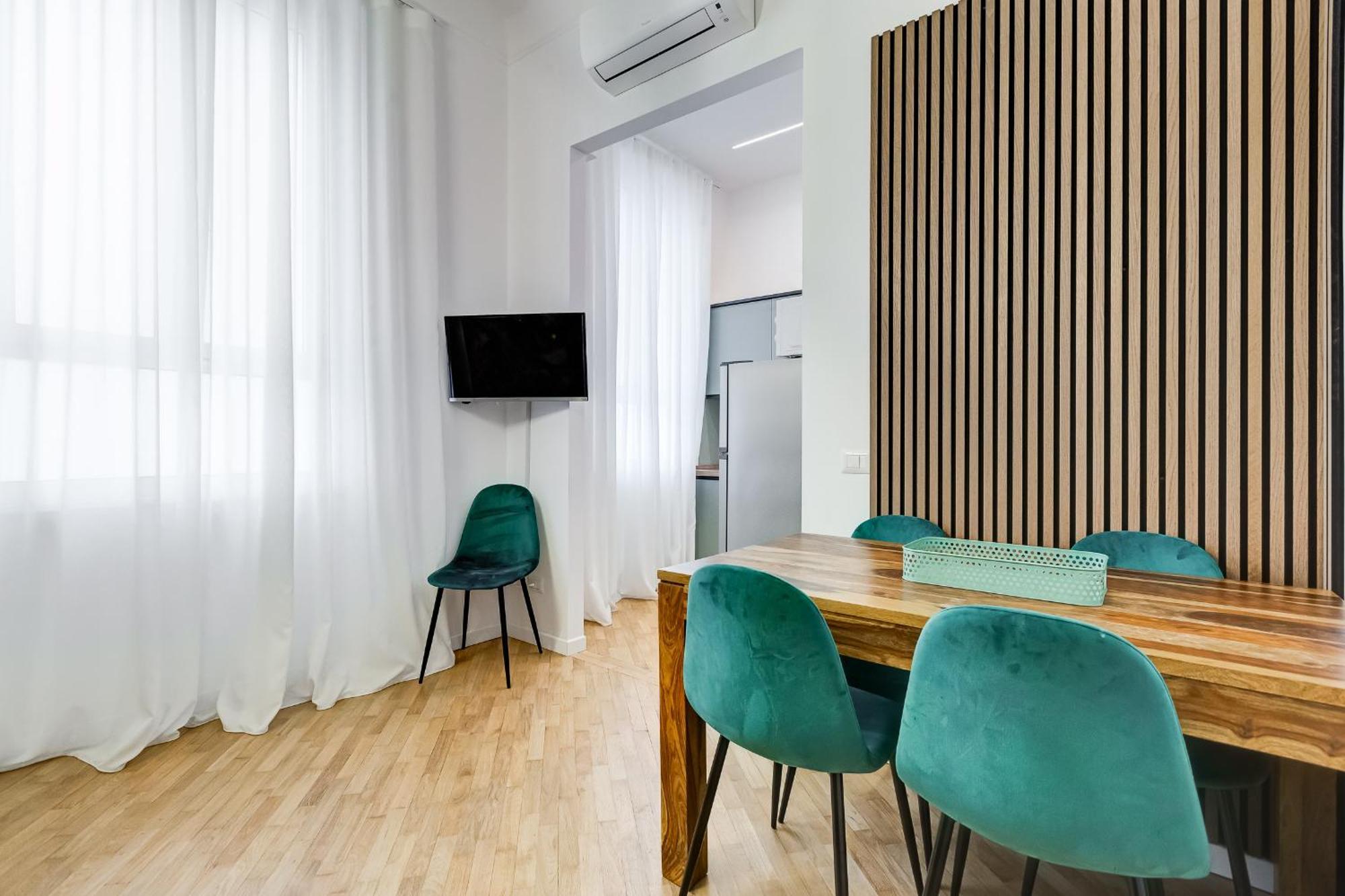 Bmga L Gracchi Lux Lovely 3bdr * Rom