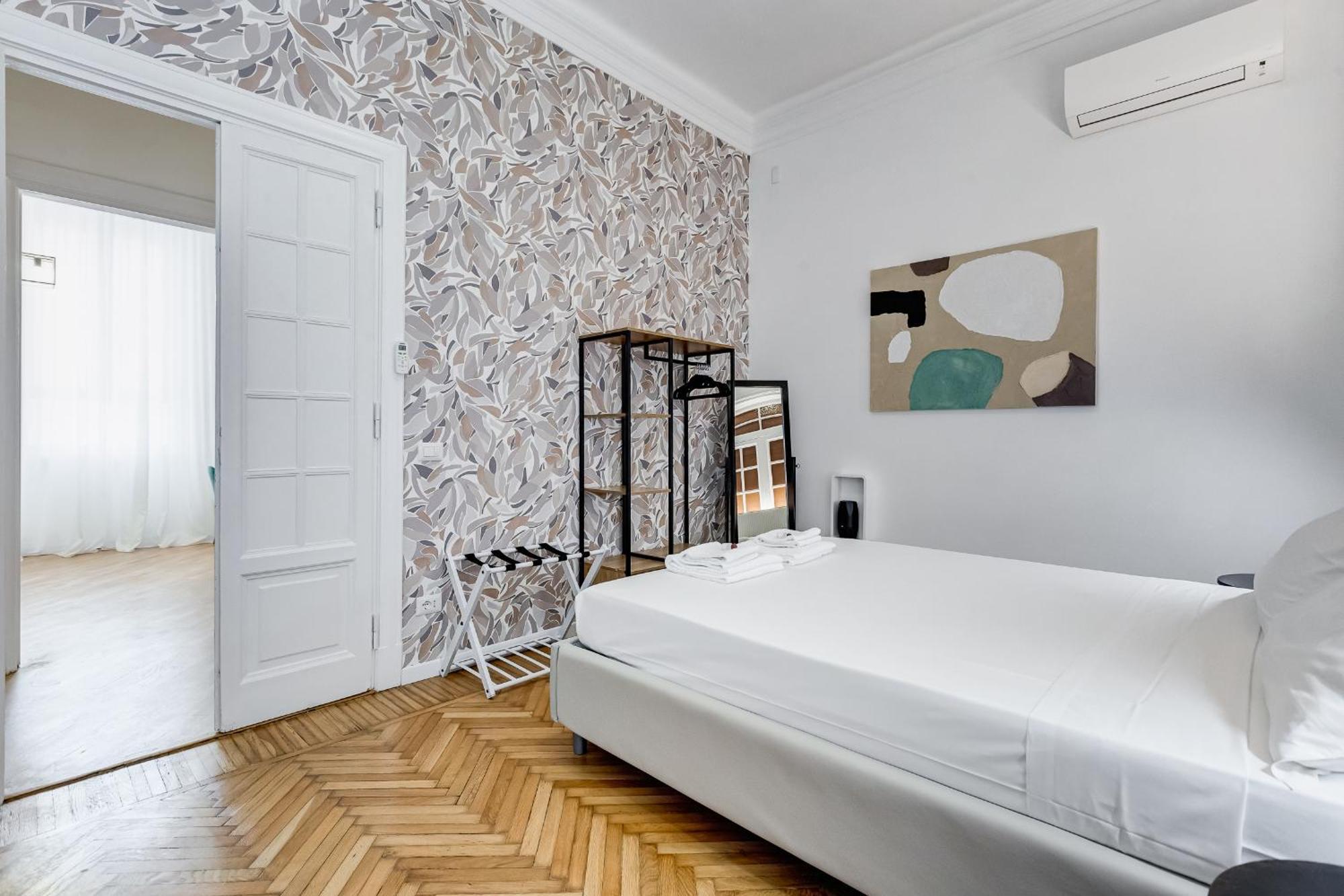 Apartment Bmga L Gracchi Lux Lovely 3bdr Rom