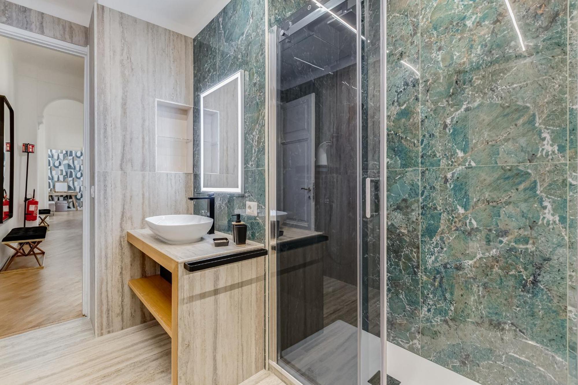 Bmga L Gracchi Lux Lovely 3bdr * Rom